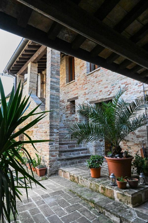 Villa Il Poggio Mombaroccio Exterior foto