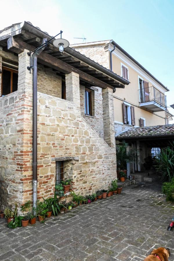 Villa Il Poggio Mombaroccio Exterior foto